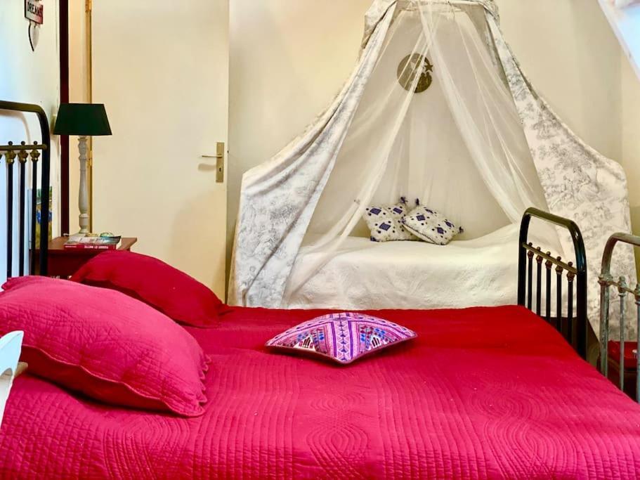 Charming Romantic Tower In Chateau Estate Ocquerre Esterno foto