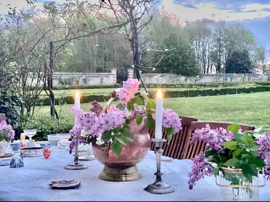 Charming Romantic Tower In Chateau Estate Ocquerre Esterno foto